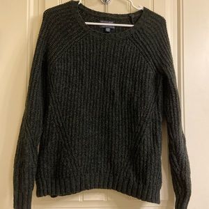 American Eagle Dark green sweater